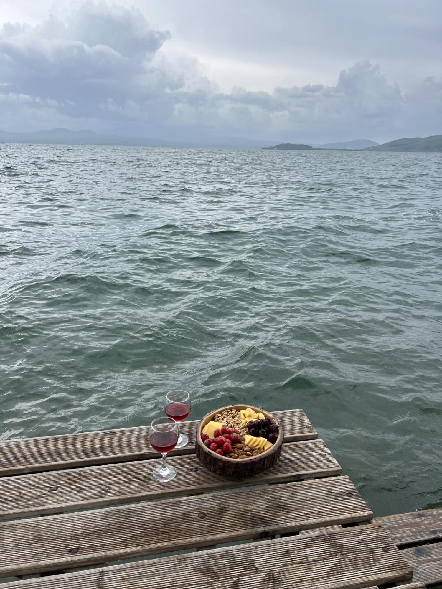 Altitude 1900 Dive Resort - Sevan Lake Chambarak Εξωτερικό φωτογραφία